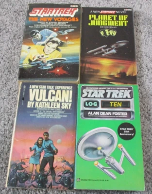 Bundle 4 Star Trek Vintage Paperbacks Vulcan/The New Voyages/Star Trek Log 10 - Image 1 of 3