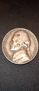 1947 Nickel No Mint Mark - Post War - Good Condition XF - Picture 1 of 3