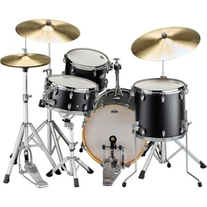Yamaha Tour Custom Maple 3-Piece Shell Pack With 18" Bass Drum Licorice Satin - Picture 1 of 2