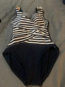 Miraclesuit Ladies Size 8 Nautical Style Blue/White Metallic Gold Trim BB - Picture 1 of 4