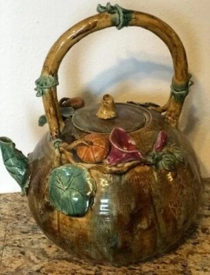 Antique Majolica teapot from the Victorian era (1837-1900) 13x15" FREE SHIPPING! - Image 1 of 4