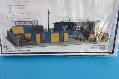 Ho Scale Model Power Building Kits #418 & #542 Lot#1940 - Image 1 of 4