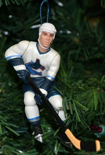 Pavel Bure Vancouver Canucks Hockey Christmas Tree Ornament 3" White Jersey #10 - Image 1 of 1