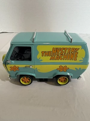 Johnny Lightning MYSTERY MACHINE - Scooby-Doo die cast By Playing Mantis 1:64 - Image 1 of 4