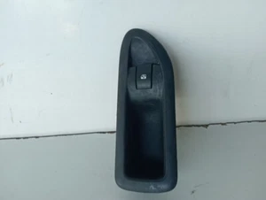 8200016013 rear window control panel rh 841013 for RENAULT LAGUNA II (BG0) 2001 - Imagen 1 de 8