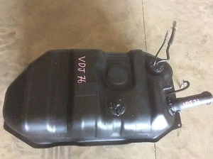 Toyota Landcruiser VDJ76 diesel fuel tank.  7595 - Foto 1 di 3