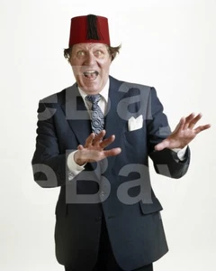 Tommy Cooper 10x8 Photo - Imagen 1 de 1