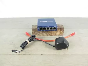NETGEAR GS105 5 Port Gigabit Ethernet Network Switch With Cable ProSAFE v5 - Picture 1 of 7