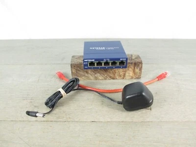 NETGEAR GS105 5 Port Gigabit Ethernet Network Switch With  Cable ProSAFE v5 - Image 1 of 4