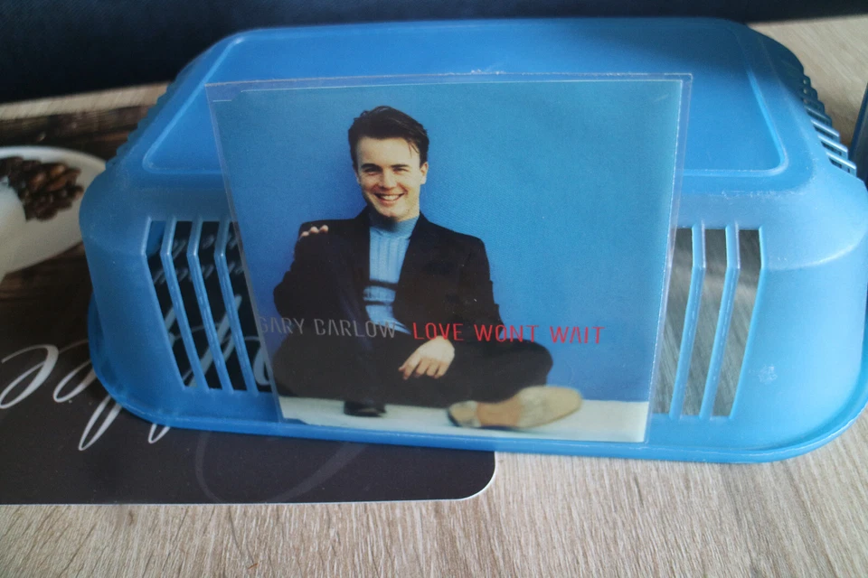 Single-CD GARY BARLOW - Love Wont Wait - Bild 1 von 1