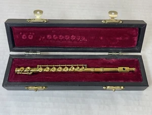 Vtg Salesman Sample Mini Flute Faux Instrument Lined Case Doesnt Play Music Rare - Picture 1 of 7