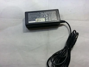 Genuine Compaq PA-1530-02CV 18.5V 2.7A 50w Power AC Adapter Charger 163444-001 - Picture 1 of 3