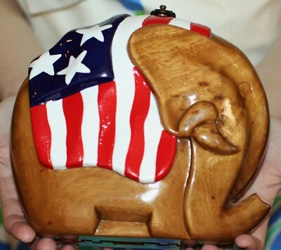 Timmy Woods ORGULLOSO AMERICANO EDICIÓN LMT ELEFANTE PATRIÓTICO ELECCIÓN FIRMADA Minaudiere Foto 1 de 4