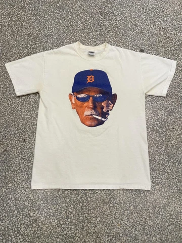 Detroit Tigers Vintage Jim Leyland Smoking The Dirty Trick Unisex Shirt Cover