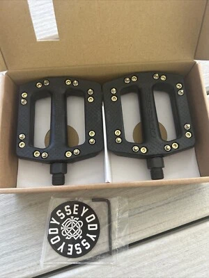 PEDALES DE BICICLETA ODYSSEY BMX JC PC NEGROS 9/16" JCPC CULT SUNDAY FIT OG PC Foto 1 de 4