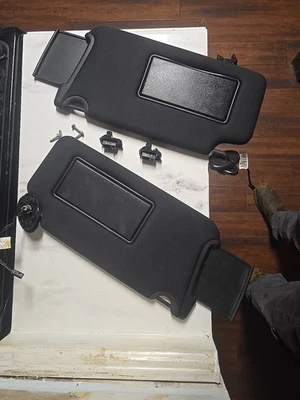 Dodge Charger 2013 2014 OEM par de parasoles negros  Foto 1 de 4