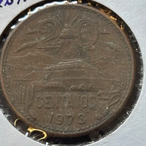 1973 Mexico 20 Centavos Bronze Coin, 28.5MM, KM# 441 - Picture 1 of 4