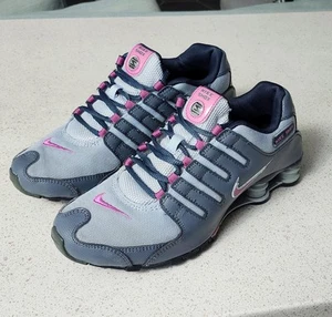 NIKE AIR SHOX NZ EU WOMEN'S SZ 6.5 BLUE PINK 488312-400 LACE UP RUNNING SHOES - Picture 1 of 11