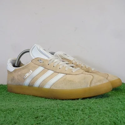 Adidas Gazelle Trainers Size 7.5 Women's Beige Indoor Magic Suede Running Shoes - Image 1 of 4