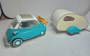 REVELL 1/18 BMW 250 ISETTA + SA CARAVANE CAMPING BON ETAT SANS BOITE gé - Imagen 1 de 10
