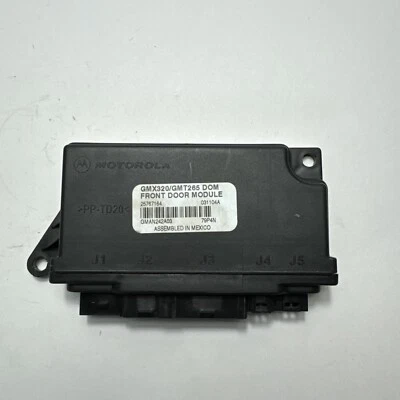 Módulo de control de puerta delantera Cadillac SRX 2004-2006 OEM 25767164 Foto 1 de 4