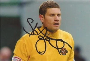 DUNDEE UNITED: STEVE BANKS SIGNED 6x4 ACTION PHOTO+COA - Picture 1 of 1