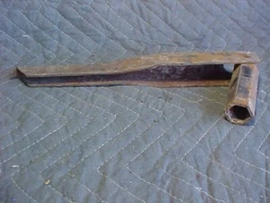 LUG NUT WRENCH DODGE CHRYSLER PLYMOUTH - Picture 1 of 2