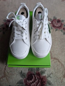 New Cariuma OCA Shoes Women's 6 White Canvas Low Top Lace Up Casual Sneakers - Picture 1 of 6