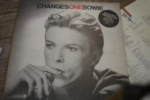 DAVID BOWIE ORIGINAL uk change one 1976 RS 1055 FIRST EDITION VINYL LP Vg+ - Picture 1 of 3