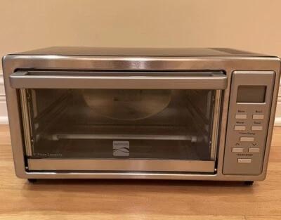 Kenmore 4 slice digital toaster oven with Pizza Pan - Image 1 of 4