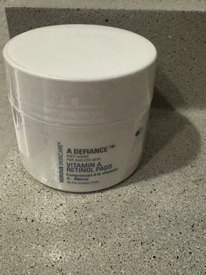 SERIOUS SKINCARE A DEFIANCE VITAMIN A RETINOL PADS  - Image 1 of 2