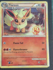 Pokemon TCG Flareon 26/90 Undaunted  - Picture 1 of 2