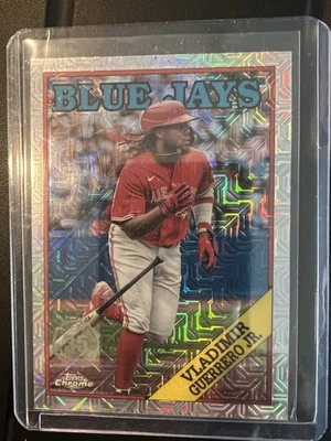 2023 Topps Series 1 - 1988 Topps Chrome Silver Pack Vladimir Guerrero Jr.... - Image 1 of 2
