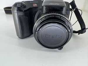 Fujifilm FinePix S Series S602 Zoom 3.1 Mp Digital Camera - Picture 1 of 7
