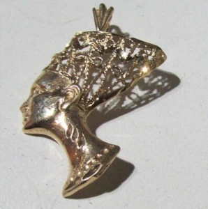 14K Nofretete Anhänger 1,1/4" Länge ~ 0,06oz/1,6g  - Bild 1 von 9