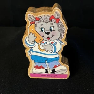 Pair of 1984 The Get Along Gang Wood Wooden Figure Portia Porcupine - Picture 1 of 10