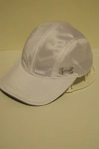 MÜTZE BRANDNEU UNDER ARMOUR SCHNALLENRIEMEN HOCHWERTIG GESTICKTES LOGO CAP - Bild 1 von 2