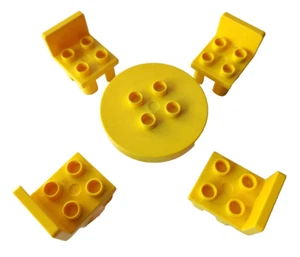 Lego Duplo Tisch 31066 mit 4 Stühlen 6478 in gelb Puppenhaus Camping - Bild 1 von 5