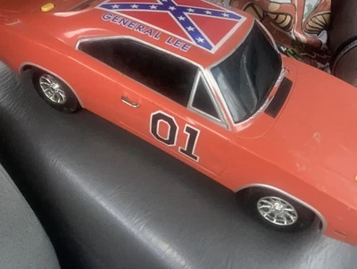 General Lee Roy Car  - Image 1 of 3