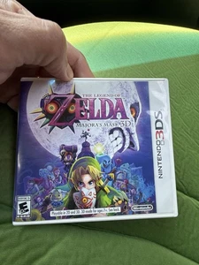 The Legend of Zelda Majora's Mask 3D (Nintendo 3DS) XL 2DS Spiel mit Hülle & Einsatz - Bild 1 von 3
