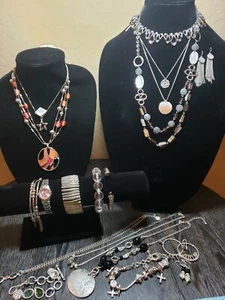 Silver Tone Jewelry (Lot of 18 Pieces) Lot #2 - Bild 1 von 12