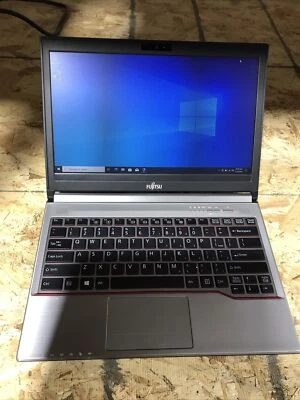 Fujitsu Lifebook E734 13,3” Core i3-4000M @ 2,30 GHz 4 GB RAM 320 GB HD H291 Foto 1 de 4
