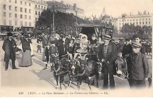 69 - LYON - SAN33431 - La Place Bellecour - La Voiture aux Chèvres - Imagen 1 de 2