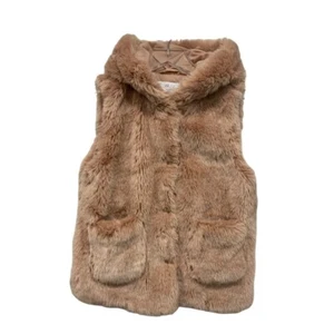 Zara Girls Outerwear Faux Fur Vest Size 9 /10 140 Cm Pink Fuzzy Snap Closure - Picture 1 of 6