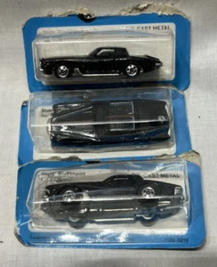 VTG 1982 HOT WHEELS STUTZ BLACKHAWK BLACKWALL New Cut Cards X 3 - Picture 1 of 3