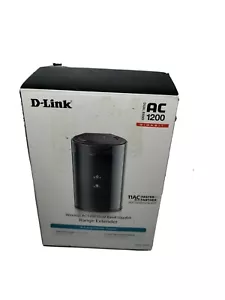 D-Link Wireless AC1200 Dual Band Gigabit Range Extender DAP-1650 - Picture 1 of 12