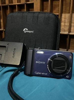 Sony Cyber-Shot DSC-H70 16.1MP 10x Optical Zoom Digital Camera -Blue W/Charger - Image 1 of 4