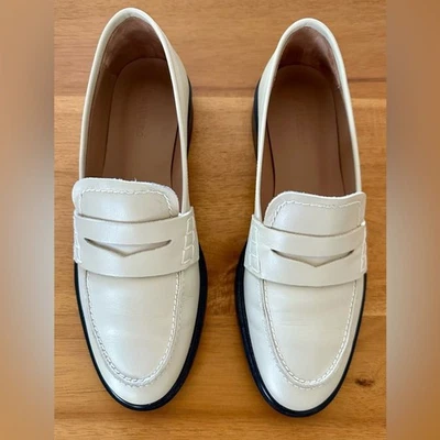 Mocasines sin cordones de cuero Sara halagados punta almendra crema talla 37 Foto 1 de 4