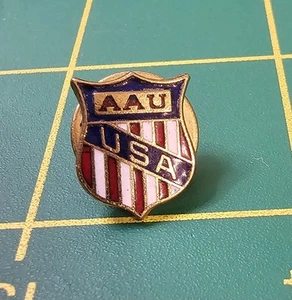 Spilla da bavero vintage AAU USA B17 - Foto 1 di 2