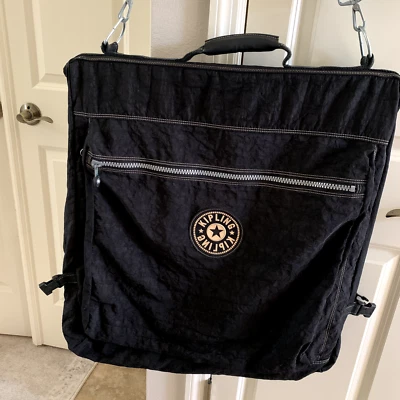 Bolsa de ropa plegable Kipling • Bolsa de traje • Negra • Viaje Foto 1 de 4